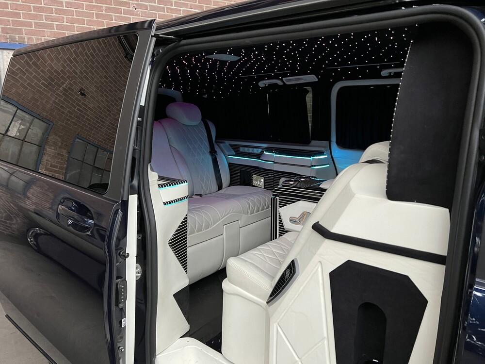 Mercedes-Benz V250d VIP Edition V-Class 190hp 2018, P-896-XT