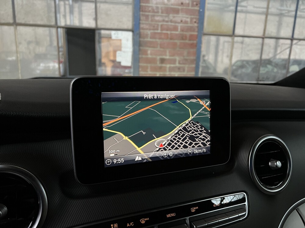 Mercedes-Benz V250d VIP Edition V-Class 190hp 2018, P-896-XT