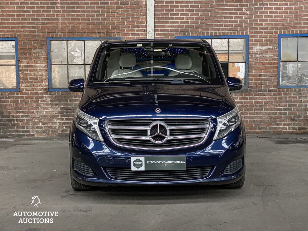 Mercedes-Benz V250d VIP Edition V-Class 190hp 2018, P-896-XT