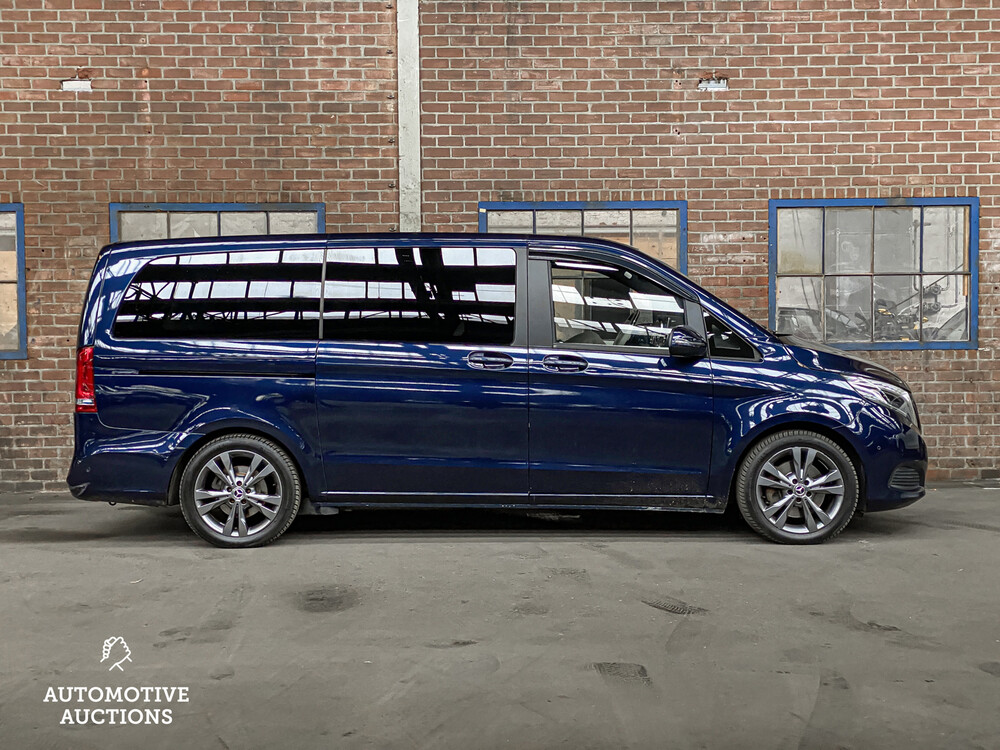Mercedes-Benz V250d VIP Edition V-Class 190hp 2018, P-896-XT