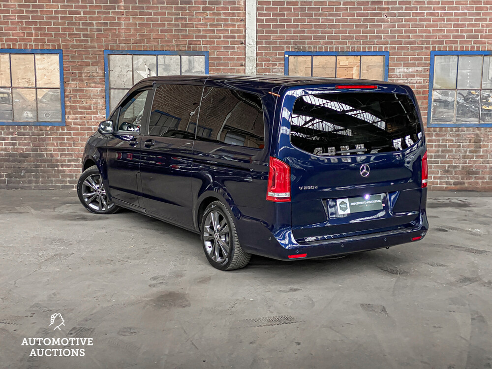 Mercedes-Benz V250d VIP Edition V-Class 190hp 2018, P-896-XT