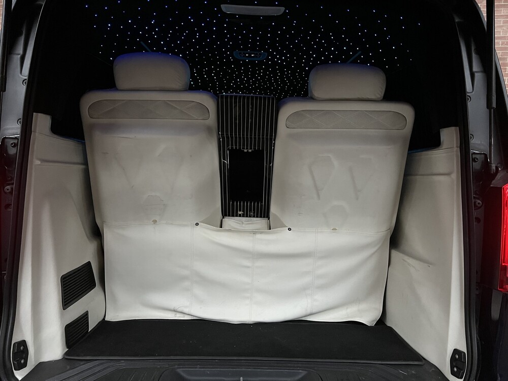 Mercedes-Benz V250d VIP Edition V-Class 190hp 2018, P-896-XT