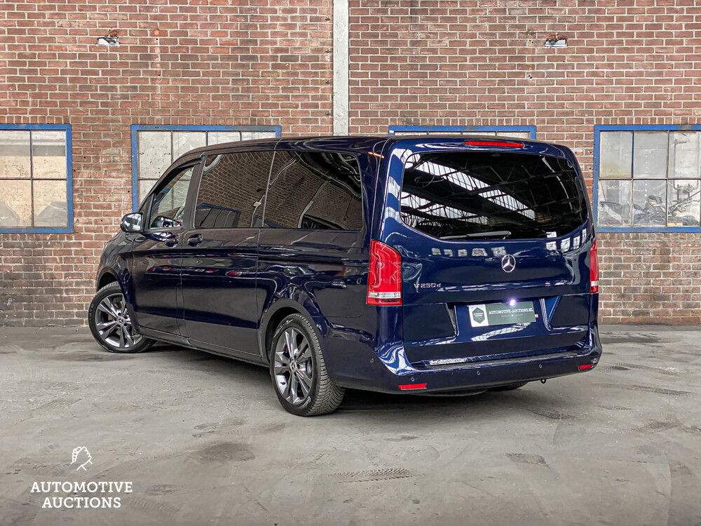 Mercedes-Benz V250d VIP Edition V-Class 190hp 2018, P-896-XT