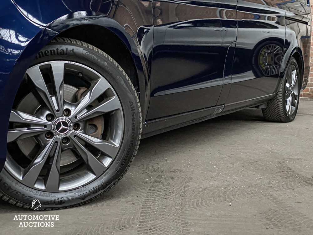 Mercedes-Benz V250d VIP Edition V-Class 190hp 2018, P-896-XT