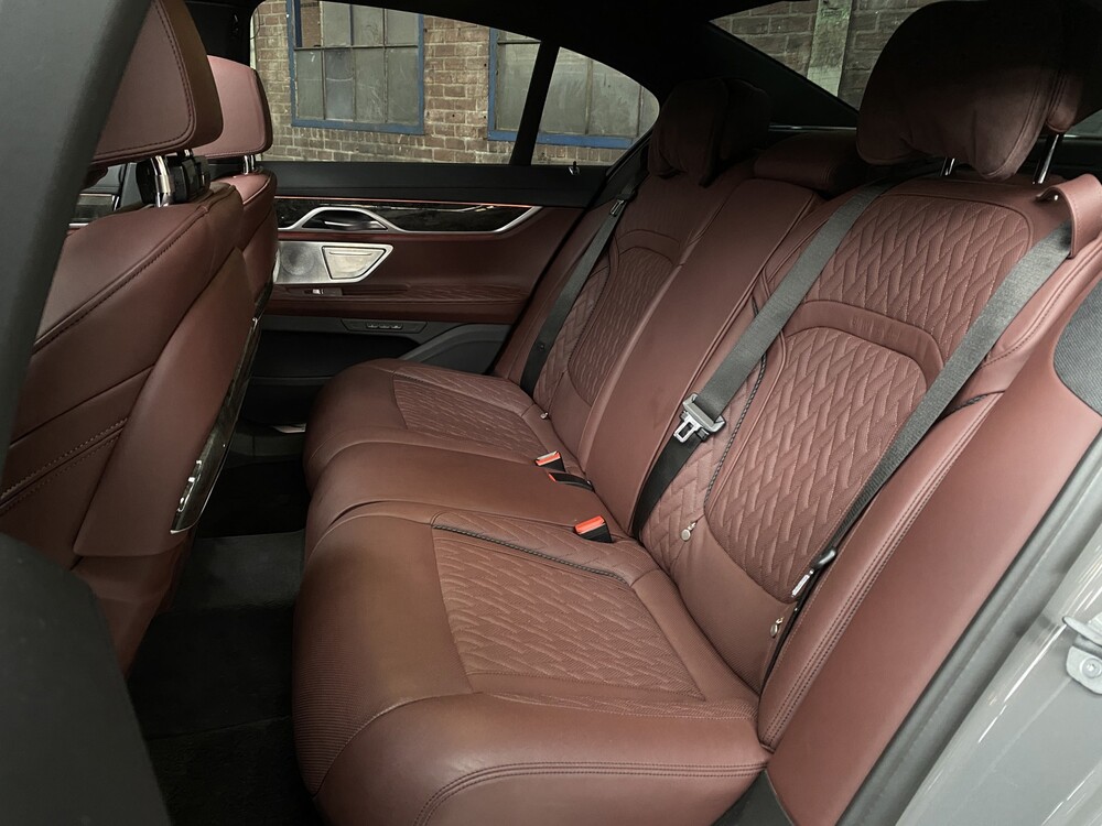 BMW 745e M-Sport High Executive 398PS 2020 7er, J-756-GR