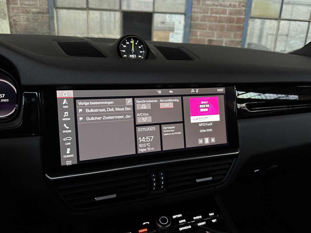 Porsche Cayenne E-Hybrid 3.0 V6 Sport-Chrono 462PS 2021, K-705-JN