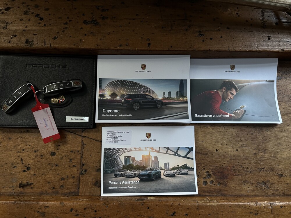 Porsche Cayenne E-Hybrid 3.0 V6 Sport-Chrono 462PS 2021, K-705-JN