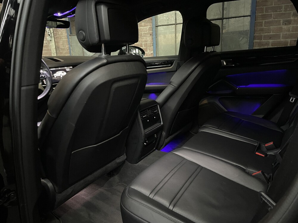 Porsche Cayenne 3.0 V6 340PS 2018 Neues Modell, ZG-299-G