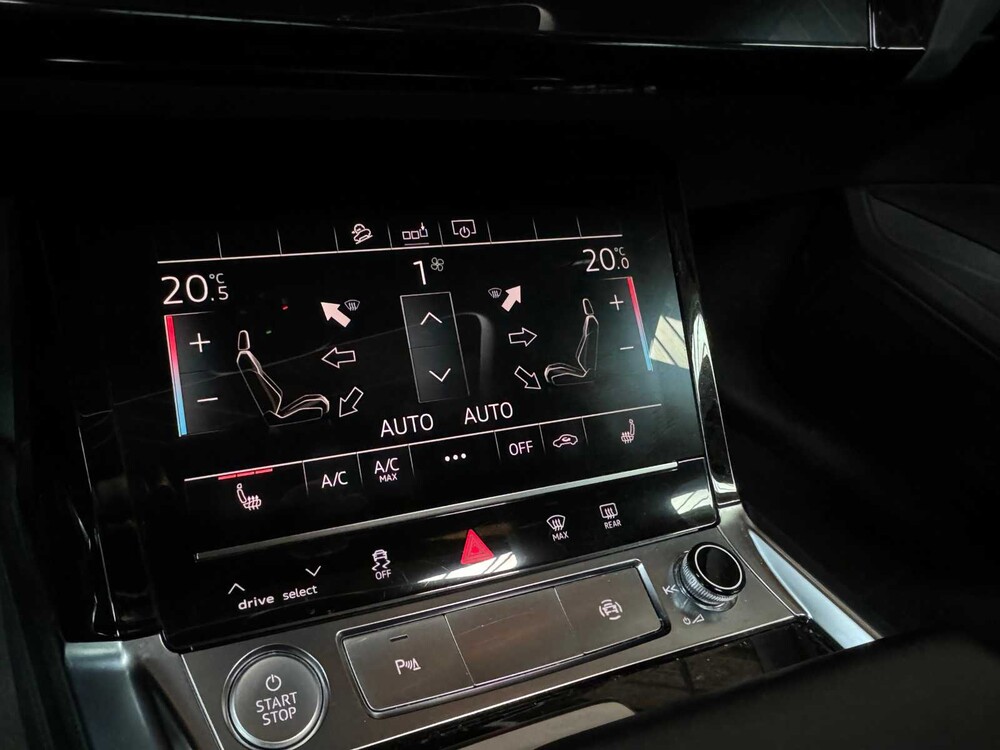 Audi E-Tron 50 Quattro Launch Edition Plus 71 kWh 313PS ORIG-EN 2019, G-036-ZR