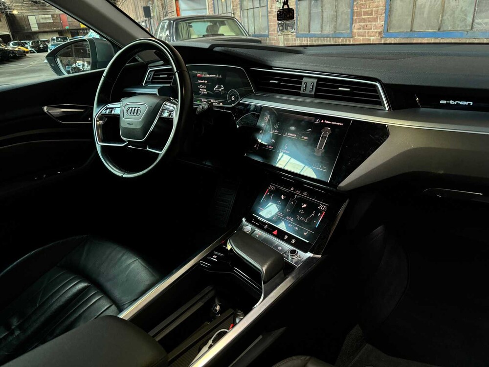 Audi E-Tron 50 Quattro Launch Edition Plus 71 kWh 313PS ORIG-EN 2019, G-036-ZR