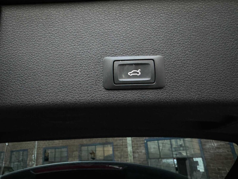 Audi E-Tron 50 Quattro Launch Edition Plus 71 kWh 313PS ORIG-EN 2019, G-036-ZR