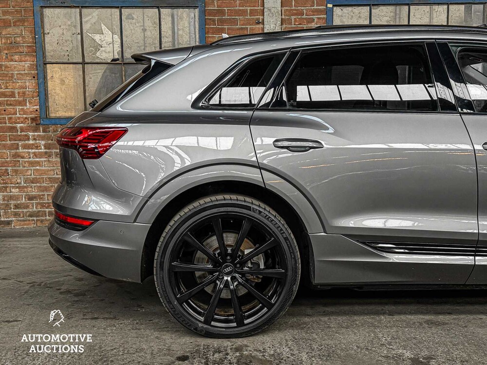 Audi E-Tron 50 Quattro Launch Edition Plus 71 kWh 313PS ORIG-EN 2019, G-036-ZR