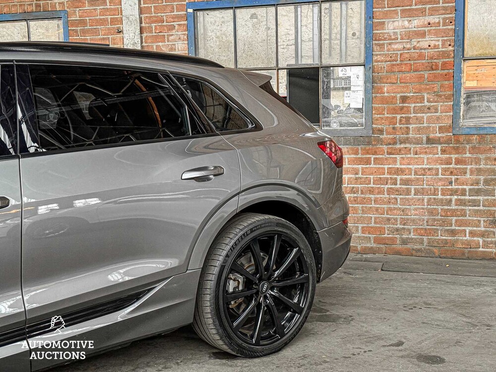 Audi E-Tron 50 Quattro Launch Edition Plus 71 kWh 313PS ORIG-EN 2019, G-036-ZR