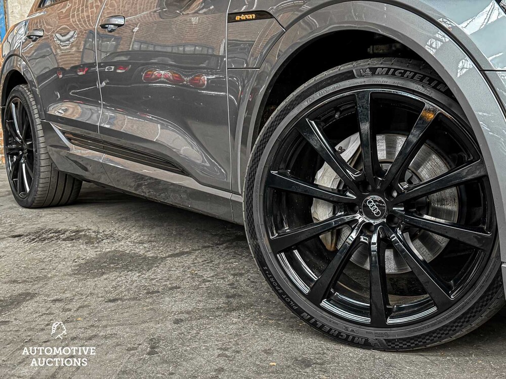 Audi E-Tron 50 Quattro Launch Edition Plus 71 kWh 313PS ORIG-EN 2019, G-036-ZR