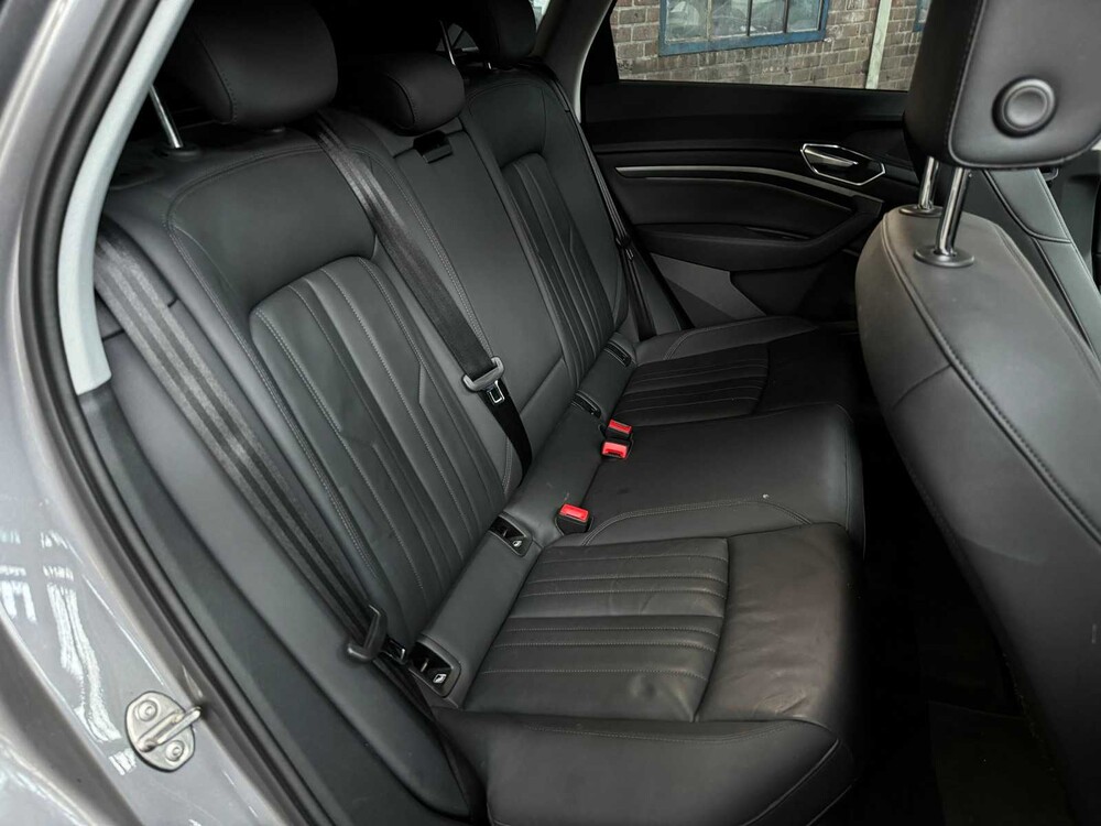 Audi E-Tron 50 Quattro Launch Edition Plus 71 kWh 313PS ORIG-EN 2019, G-036-ZR