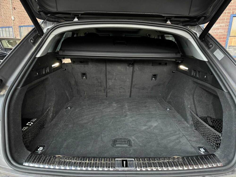 Audi E-Tron 50 Quattro Launch Edition Plus 71 kWh 313PS ORIG-EN 2019, G-036-ZR