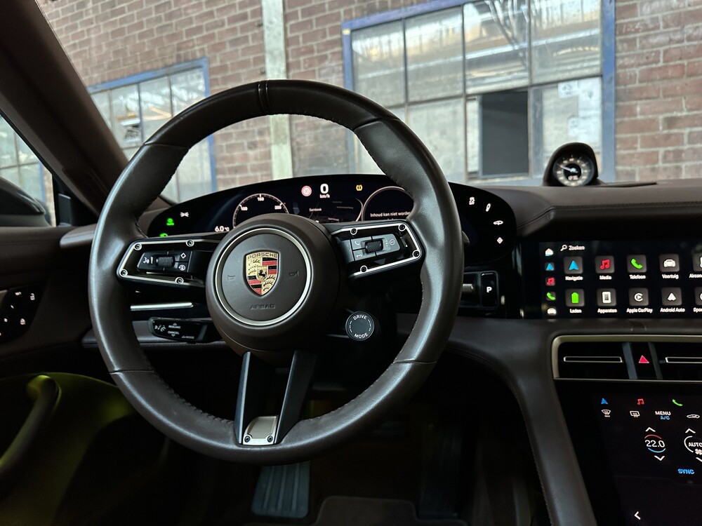 Porsche Taycan 4S Performance 530PS 2020