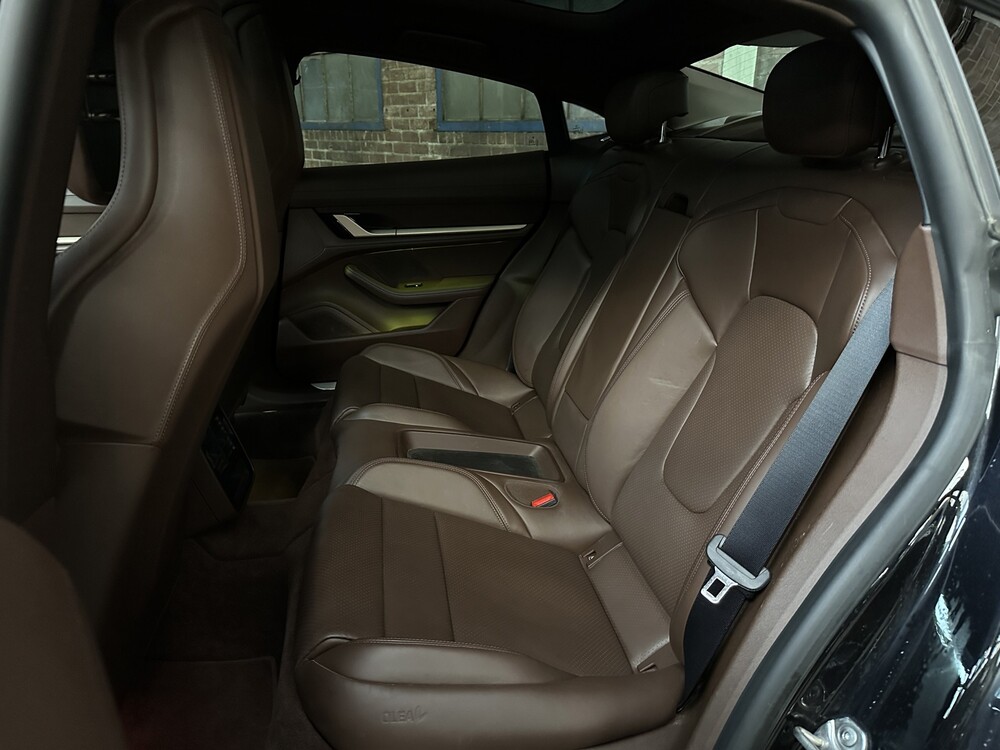 Porsche Taycan 4S Performance 530PS 2020