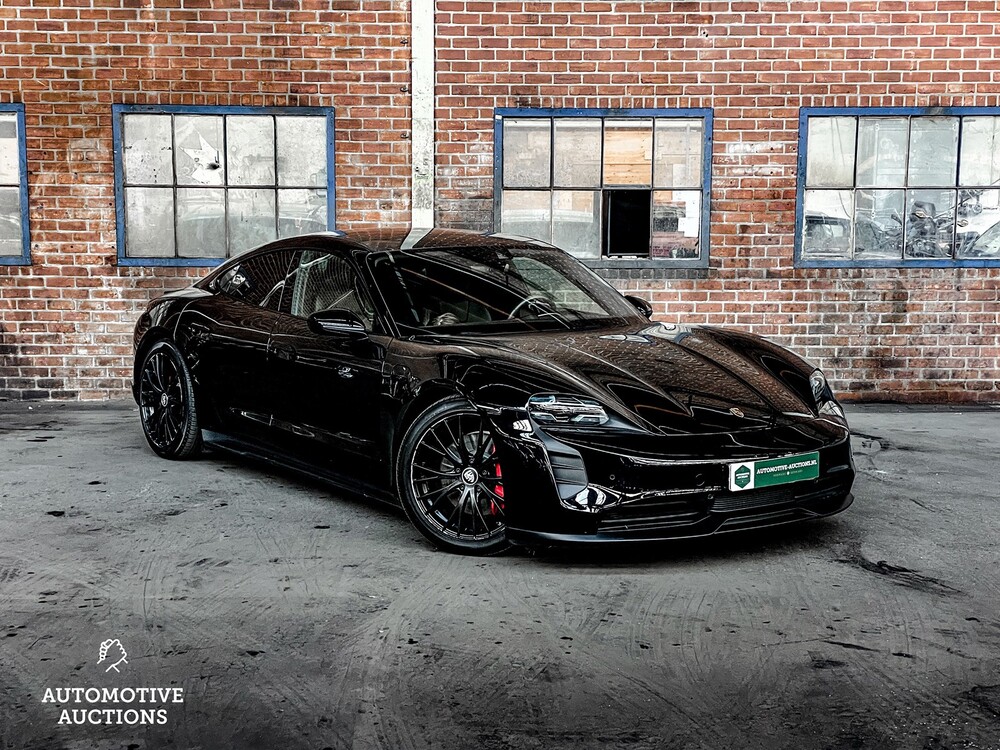 Porsche Taycan 4S Performance 530PS 2020