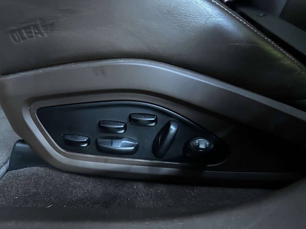 Porsche Taycan 4S Performance 530PS 2020