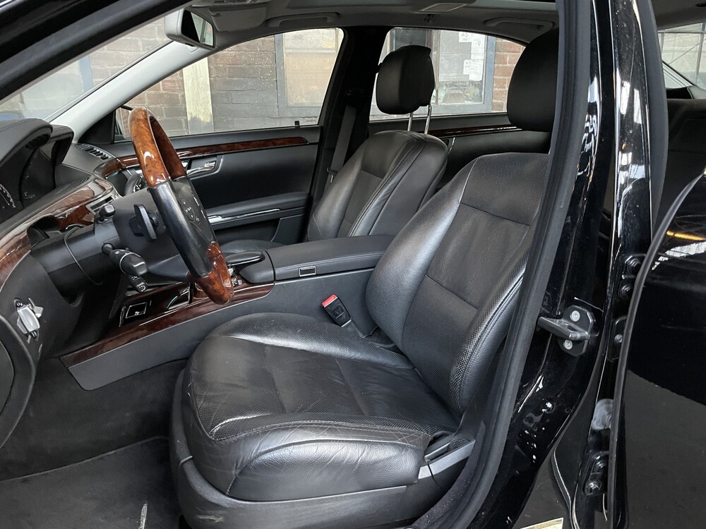 Mercedes-Benz S-Class 500 4-Matic Long 387hp 2011, T-593-ZJ