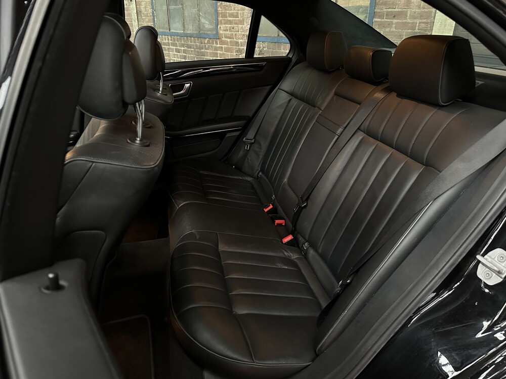 Mercedes-Benz E500 AMG 4Matic 4.6 V8 E-Klasse 408PS 2013, H-726-FK