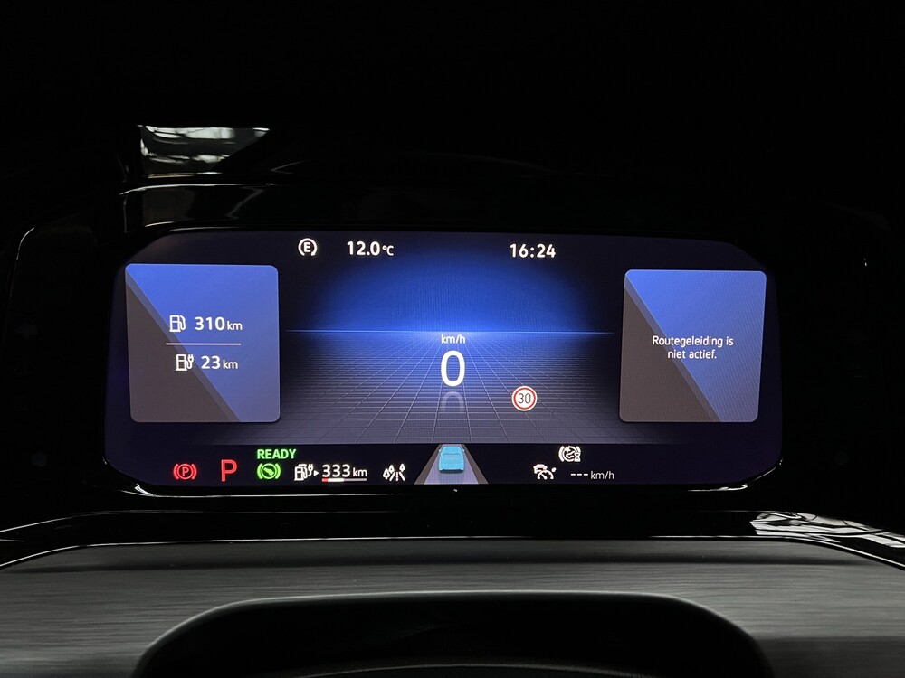 Volkswagen Golf MK8 1.4 eHybrid Style 204PS 2021 Plug-in-Hybrid, S-197-PG