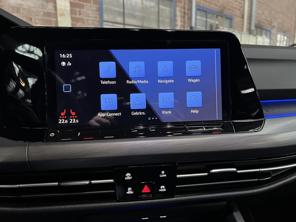 Volkswagen Golf MK8 1.4 eHybrid Style 204PS 2021 Plug-in-Hybrid, S-197-PG