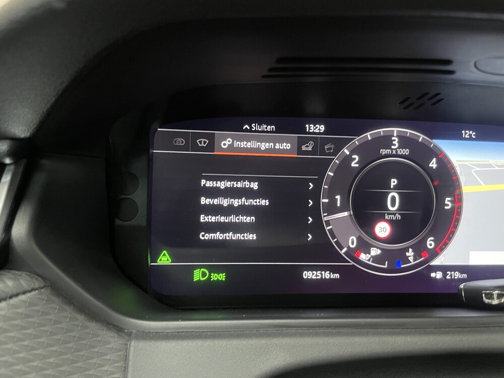 Land Rover Range Rover Velar 3.0 V6 AWD R-Dynamic HSE 300PS 2018, R-522-TZ