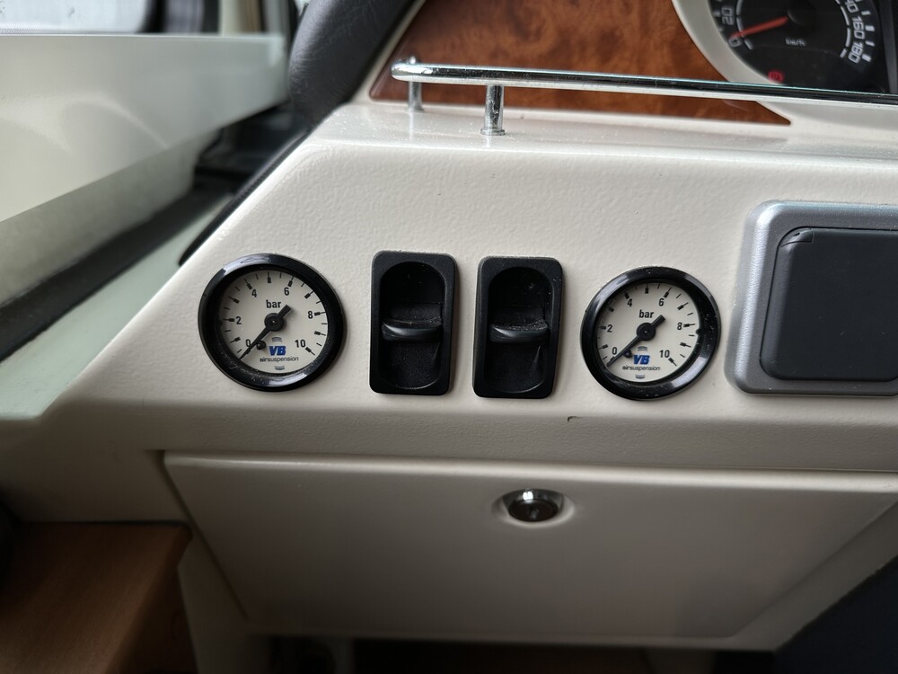 Iveco Concorde Carver 771L Camper 177PS 2009, T-562-NV