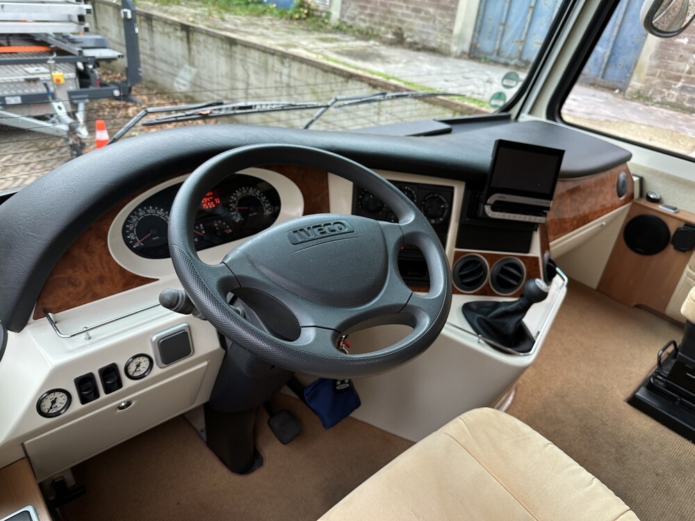 Iveco Concorde Carver 771L Camper 177PS 2009, T-562-NV