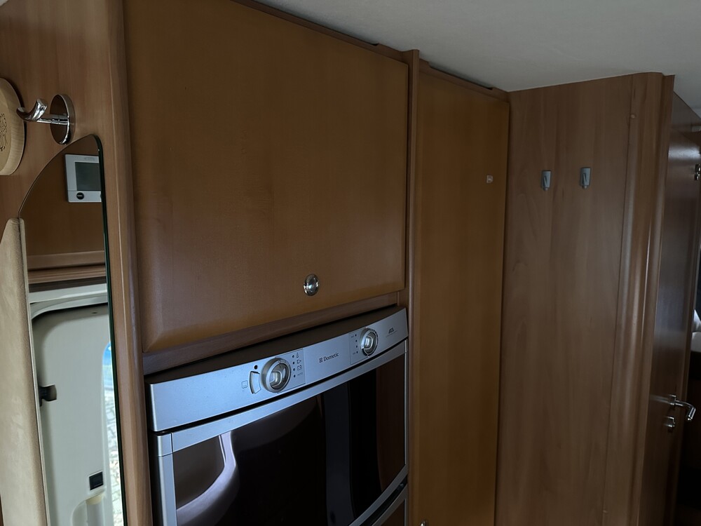 Iveco Concorde Carver 771L Camper 177PS 2009, T-562-NV