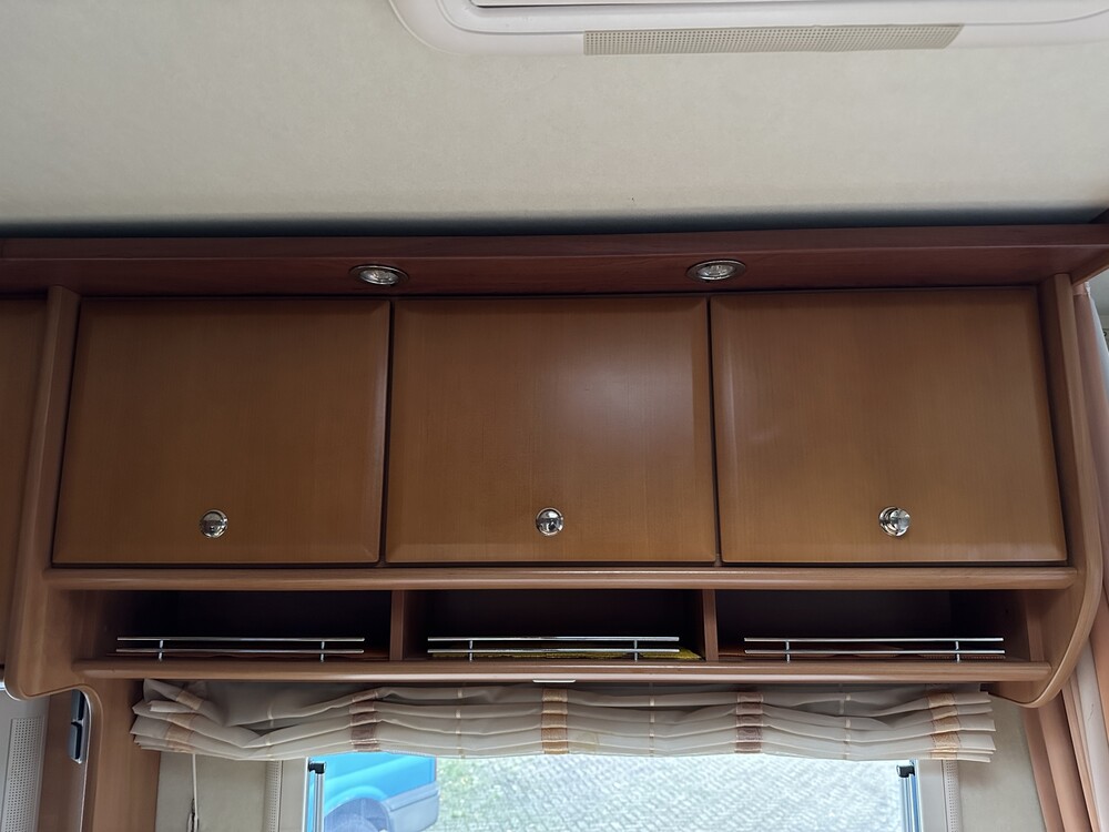 Iveco Concorde Carver 771L Camper 177PS 2009, T-562-NV