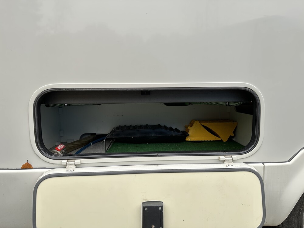 Iveco Concorde Carver 771L Camper 177PS 2009, T-562-NV