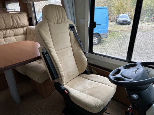 Iveco Concorde Carver 771L Camper 177PS 2009, T-562-NV