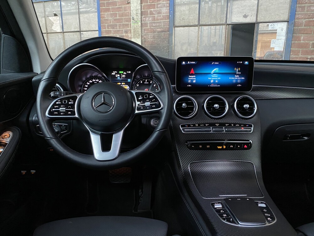 Mercedes-Benz GLC300e 4Matic 320hp 2020 GLC-Class -Plug-In Hybrid-, R-883-RB