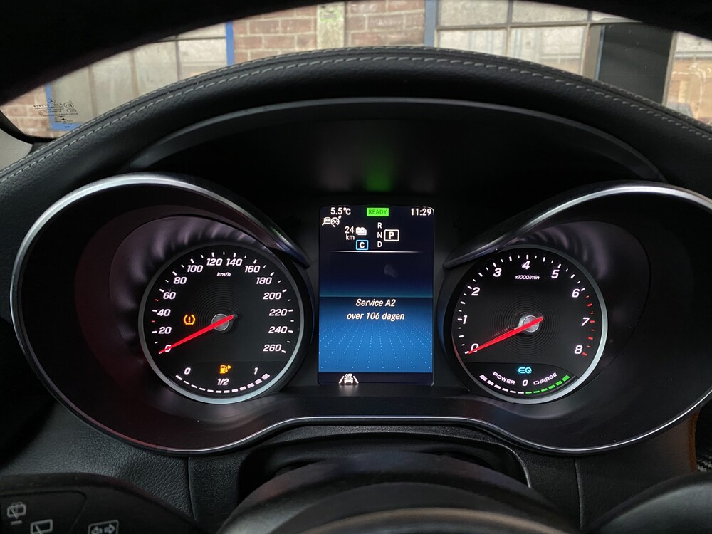 Mercedes-Benz GLC300e 4Matic 320hp 2020 GLC-Class -Plug-In Hybrid-, R-883-RB