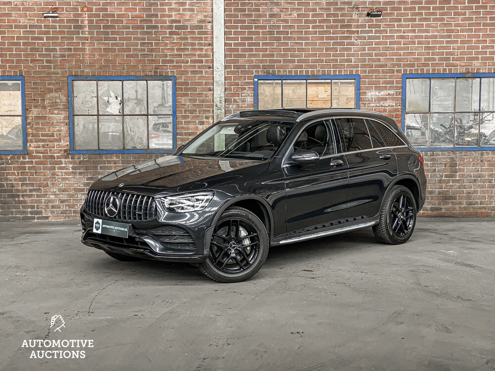 Mercedes-Benz GLC300e 4Matic 320hp 2020 GLC-Class -Plug-In Hybrid-, R-883-RB