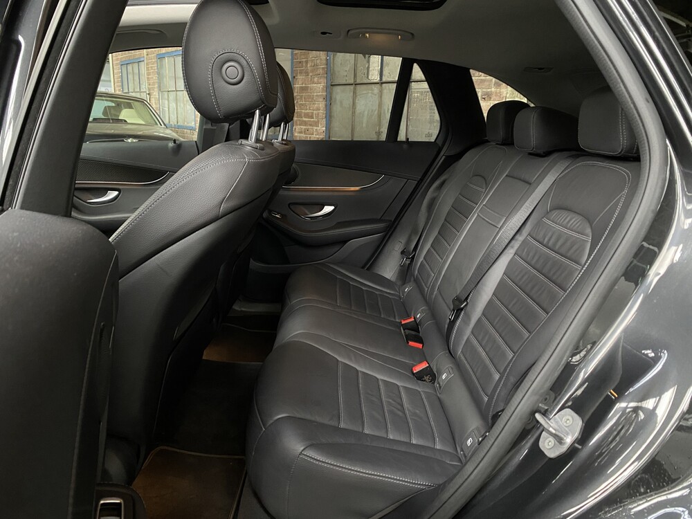 Mercedes-Benz GLC300e 4Matic 320hp 2020 GLC-Class -Plug-In Hybrid-, R-883-RB