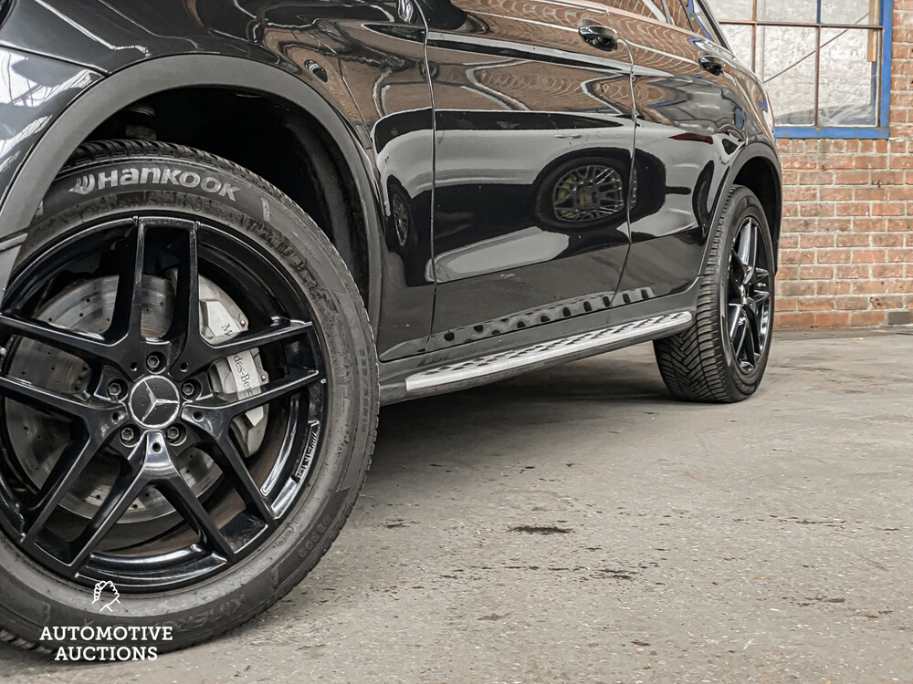 Mercedes-Benz GLC300e 4Matic 320hp 2020 GLC-Class -Plug-In Hybrid-, R-883-RB