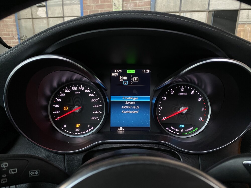 Mercedes-Benz GLC300e 4Matic 320hp 2020 GLC-Class -Plug-In Hybrid-, R-883-RB