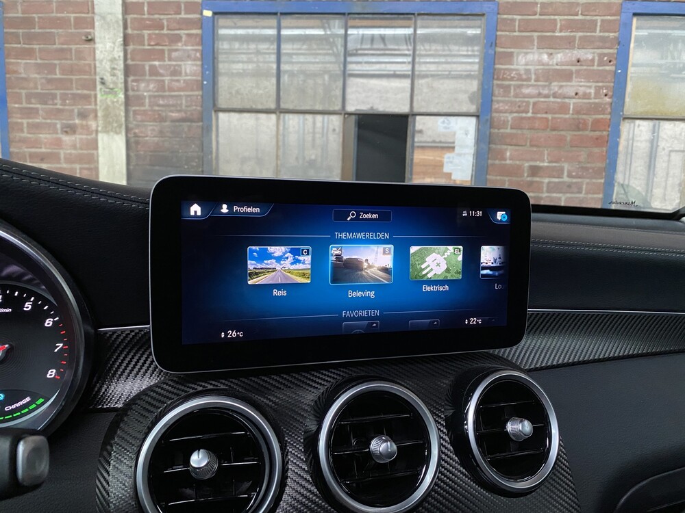 Mercedes-Benz GLC300e 4Matic 320hp 2020 GLC-Class -Plug-In Hybrid-, R-883-RB