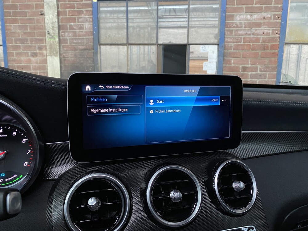 Mercedes-Benz GLC300e 4Matic 320hp 2020 GLC-Class -Plug-In Hybrid-, R-883-RB