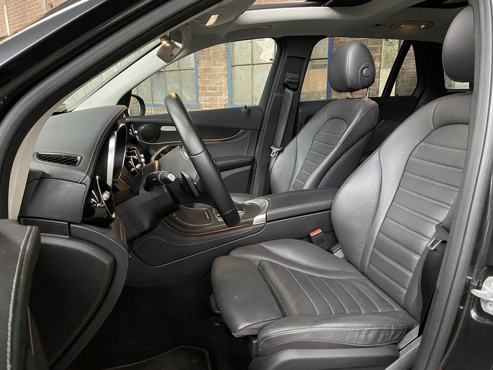 Mercedes-Benz GLC300e 4Matic 320hp 2020 GLC-Class -Plug-In Hybrid-, R-883-RB