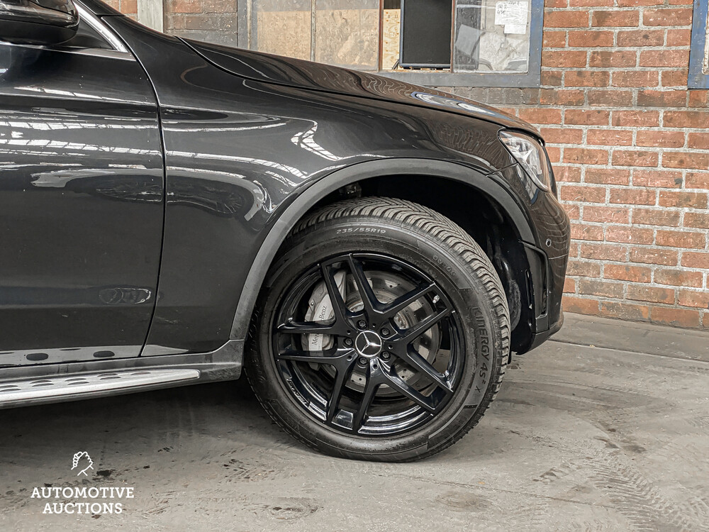 Mercedes-Benz GLC300e 4Matic 320hp 2020 GLC-Class -Plug-In Hybrid-, R-883-RB