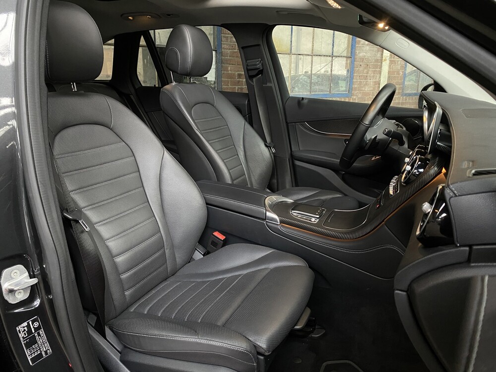 Mercedes-Benz GLC300e 4Matic 320hp 2020 GLC-Class -Plug-In Hybrid-, R-883-RB