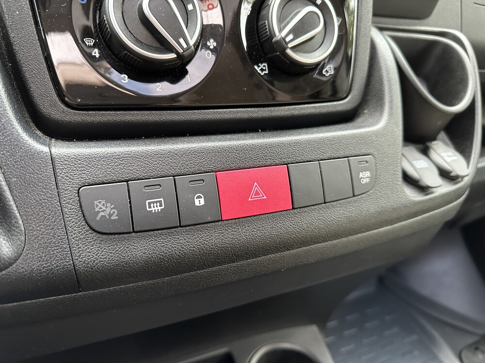 Fiat Ducato Adria Coral Compact SC Plus 140PS 2020 Camper