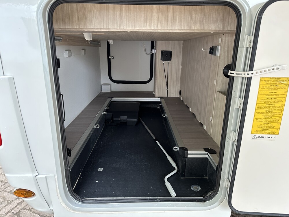 Fiat Ducato Adria Coral Compact SC Plus 140PS 2020 Camper