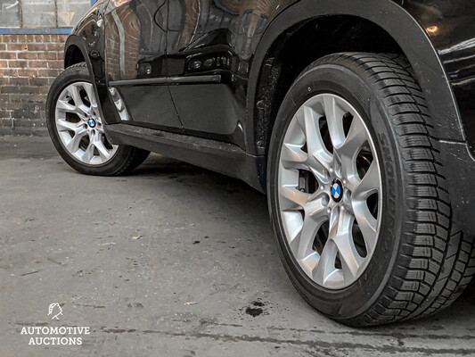 BMW X5 xDrive40d High Executive 306pk 2012, 5-SVR-42