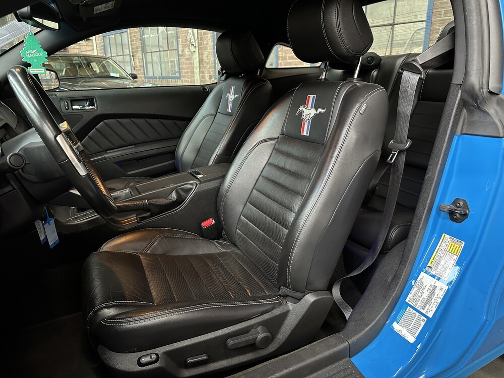 Ford Mustang 3.7 V6 309hp 2014, S-079-ZJ